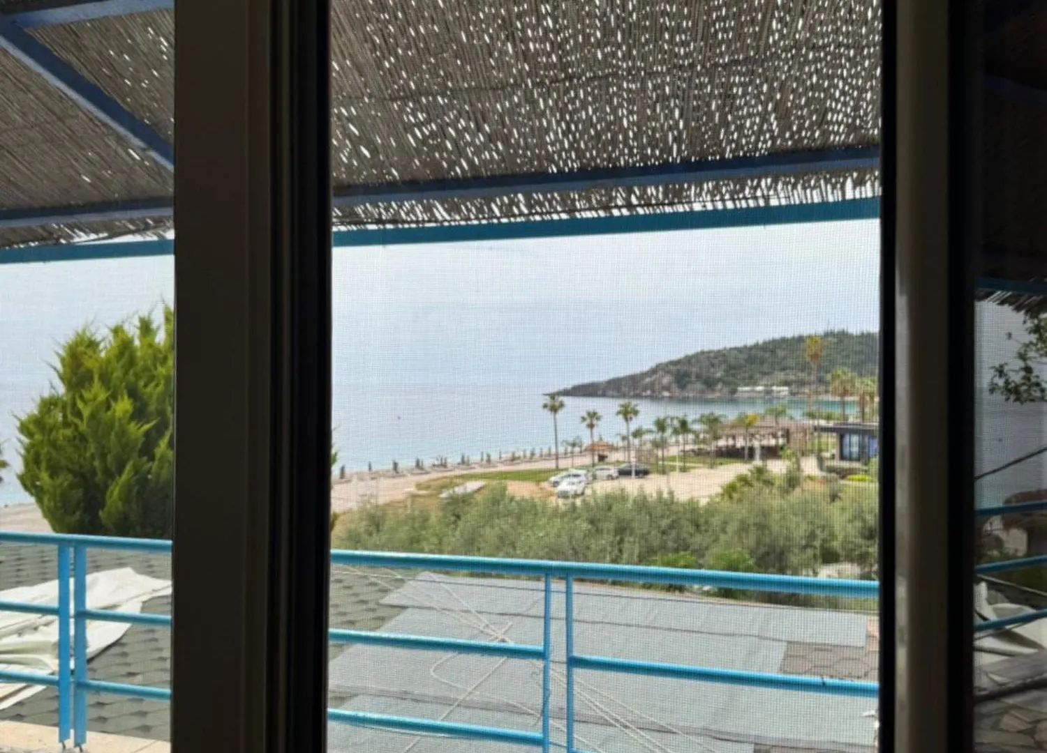 Blue Marli Rooms Himarë Apartamento